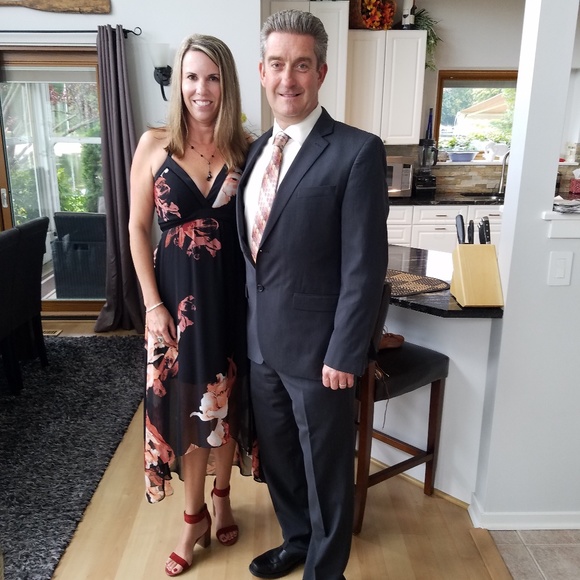 Meet your Posher, Pam - Picture 3 of 3